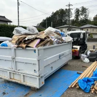 産業廃棄物回収