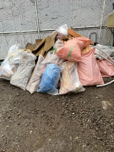 産業廃棄物回収