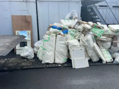 産業廃棄物回収