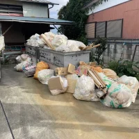 産業廃棄物回収
