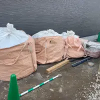 産業廃棄物回収