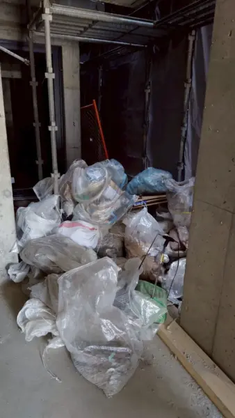 産業廃棄物回収