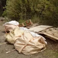 産業廃棄物回収