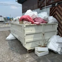 産業廃棄物回収