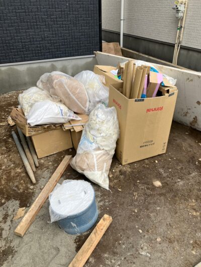 新築工事に伴う産業廃棄物回収