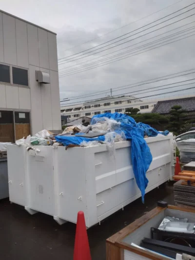 産業廃棄物回収