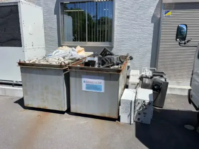 産業廃棄物回収