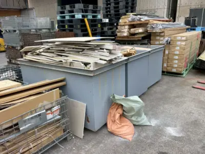 産業廃棄物回収