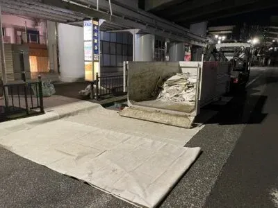 積込中